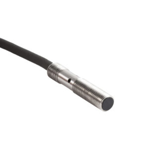 OMRON E2E-S04SR8-WC-B1 2M endüktif sensör – Girişim Otomasyon –